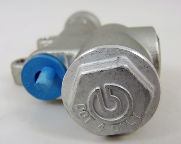 AM - PS 13 刹车主泵 带储液罐 40mm 10850511