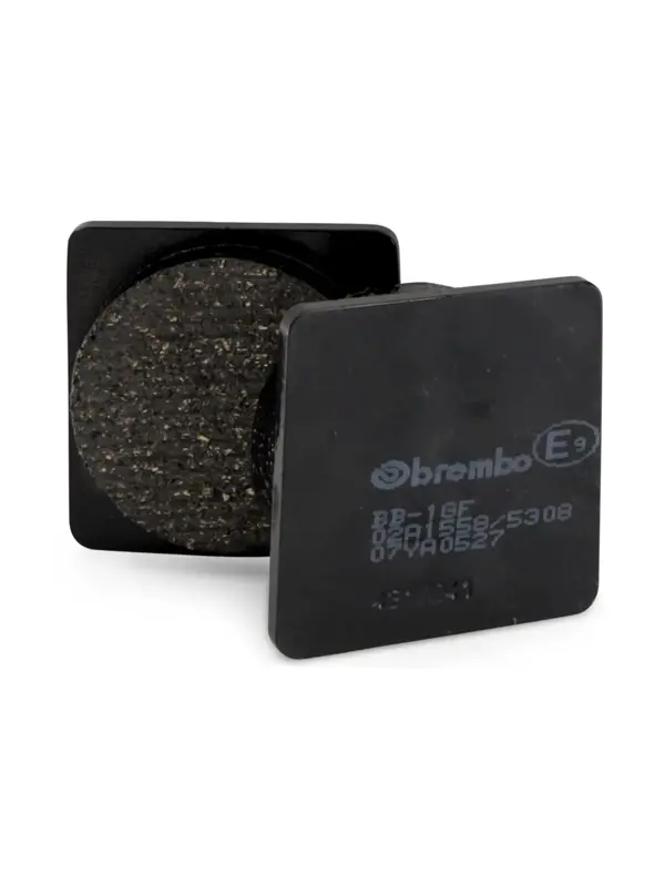 AM - 刹车片 07YA0527