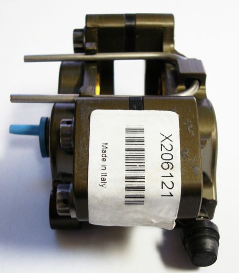 Racing - P2-24 64mm 分体 后卡钳（8mm刹车碟使用） X206121