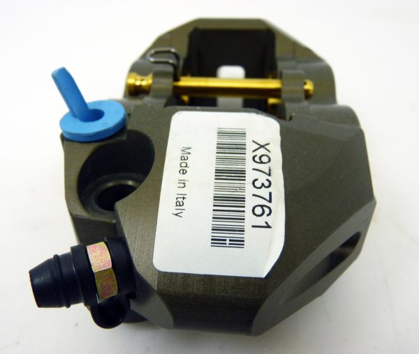 Racing - P4 32/36 辐射卡钳 阳极色 108mm 右卡 X973761