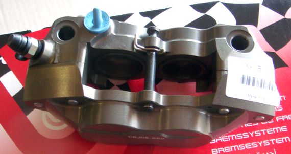 Racing - P4 32/36 辐射卡钳 阳极色 108mm 分体 右卡 XA3B861