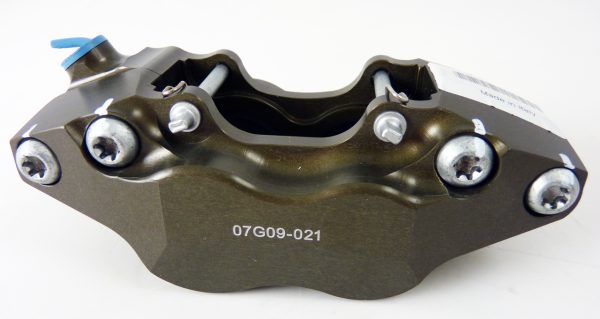 Racing - P4 30/34 辐射卡钳 滑胎 阳极色 100mm 分体 右卡 XA78911