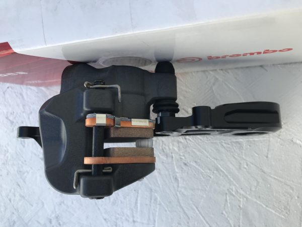 Racing - PF 26mm KTM CNC后卡钳 带支架 XB4L420